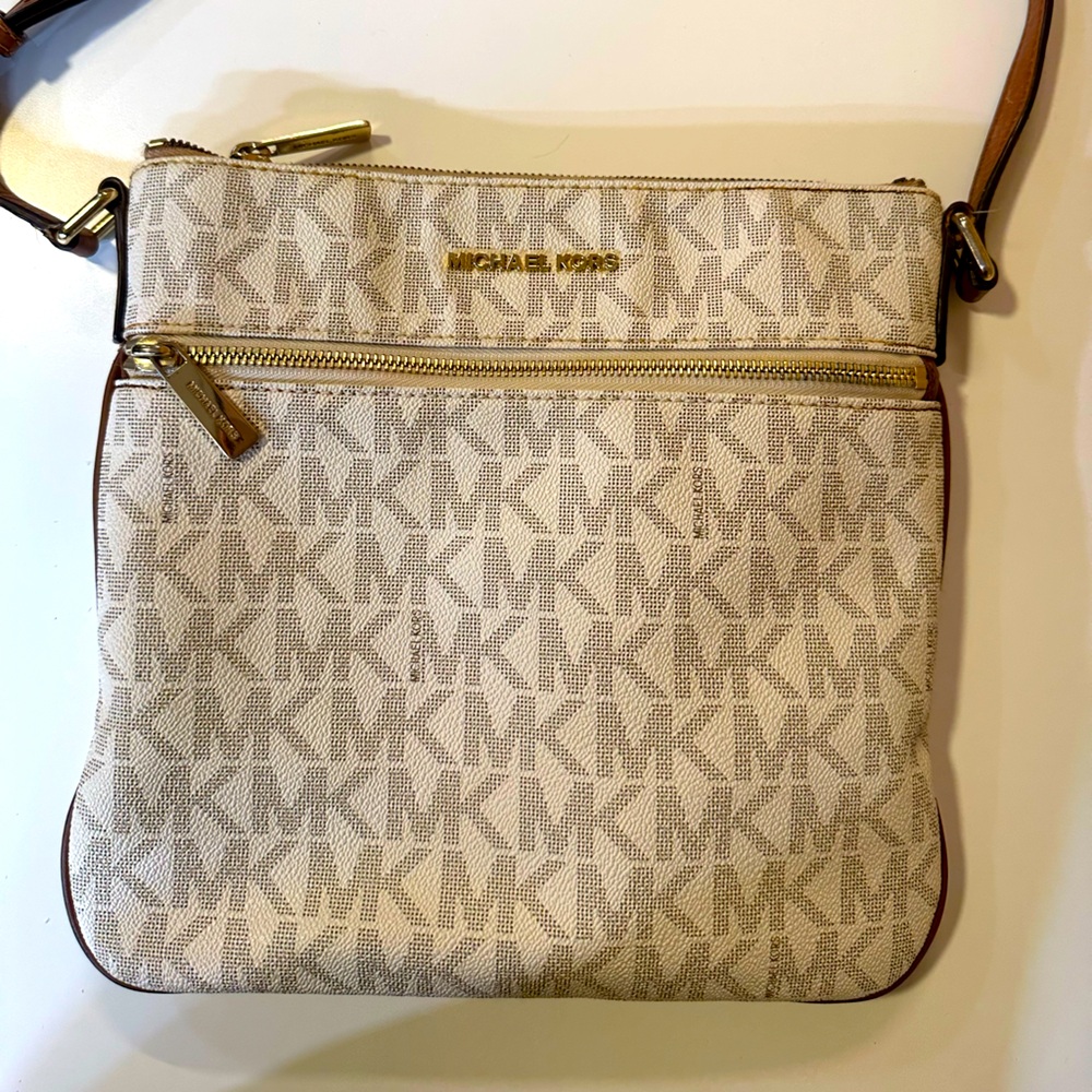 Michael Kors Crossbody